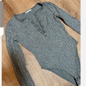 Zara Gray Ribbed Bodysuit